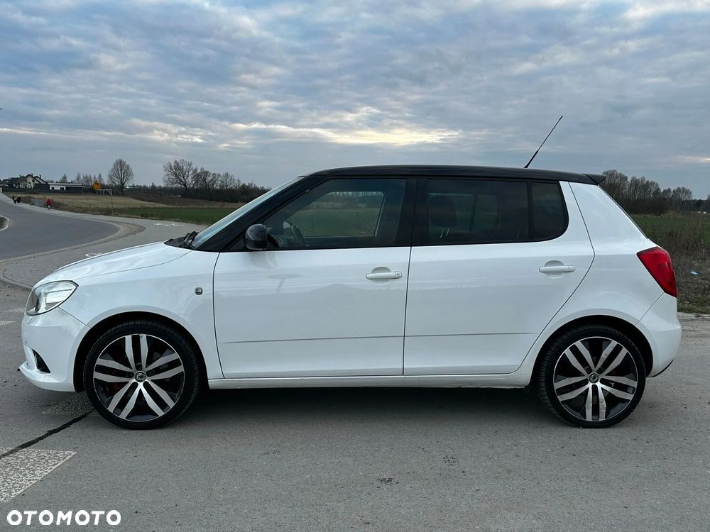 Skoda Fabia 1.4 TSI DSG RS - 7