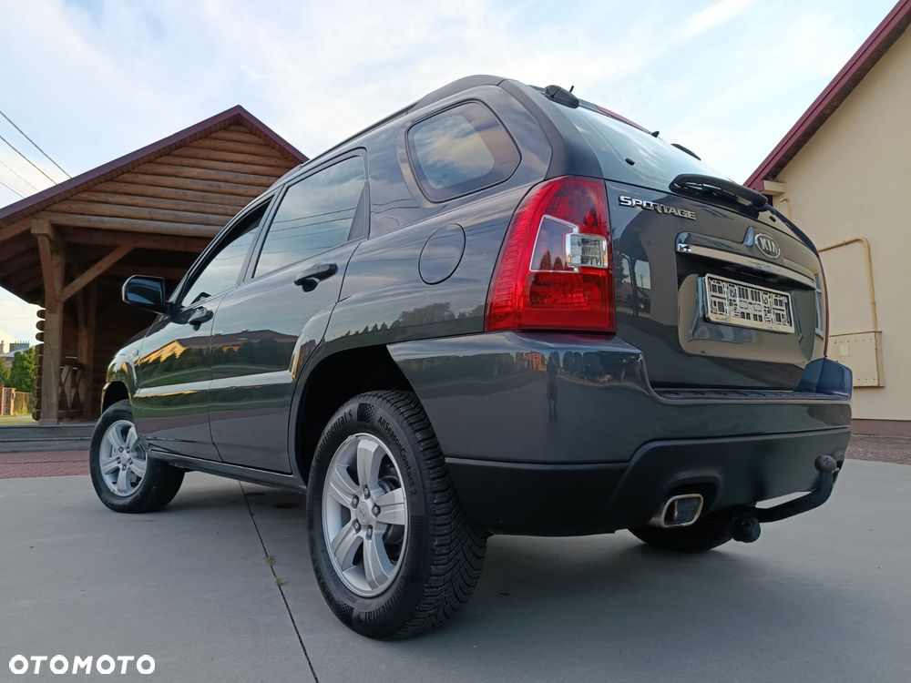 Kia Sportage 2.0 Tour 2WD - 24