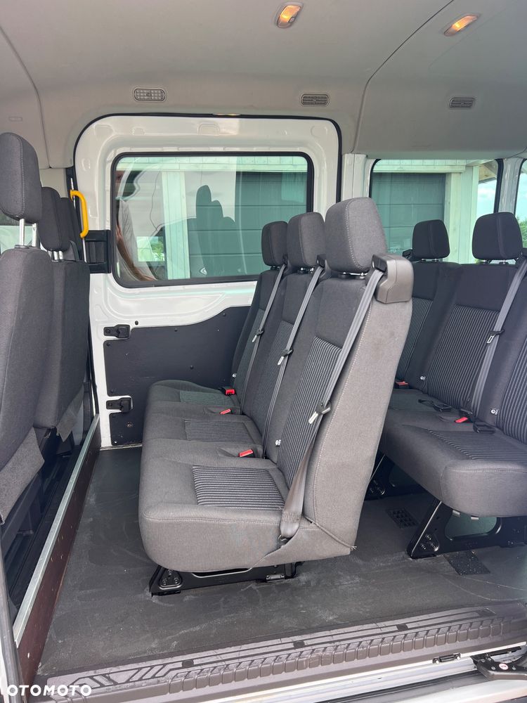 Ford Transit - 12