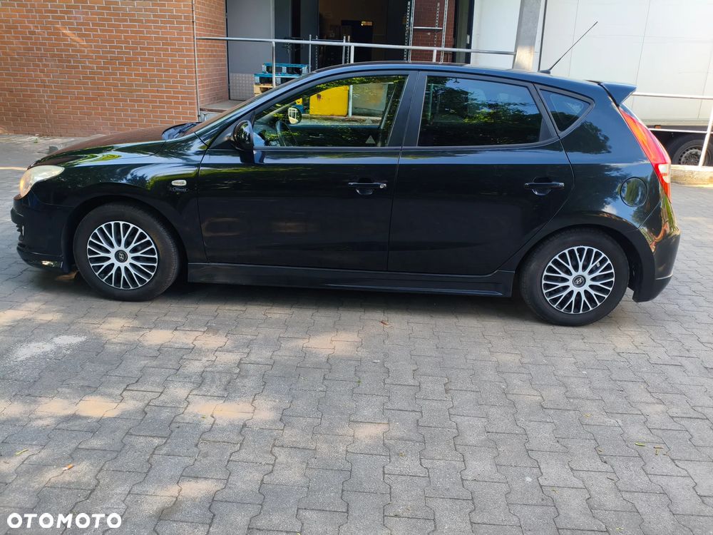Hyundai i30 1.6 Premium - 9