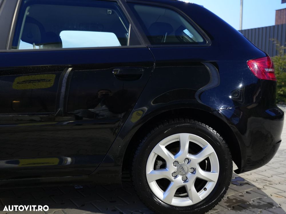 Audi A3 ack 1.6 Ambition - 6