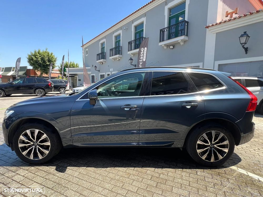 Volvo XC 60 2.0 B4 Core — fotografia 9