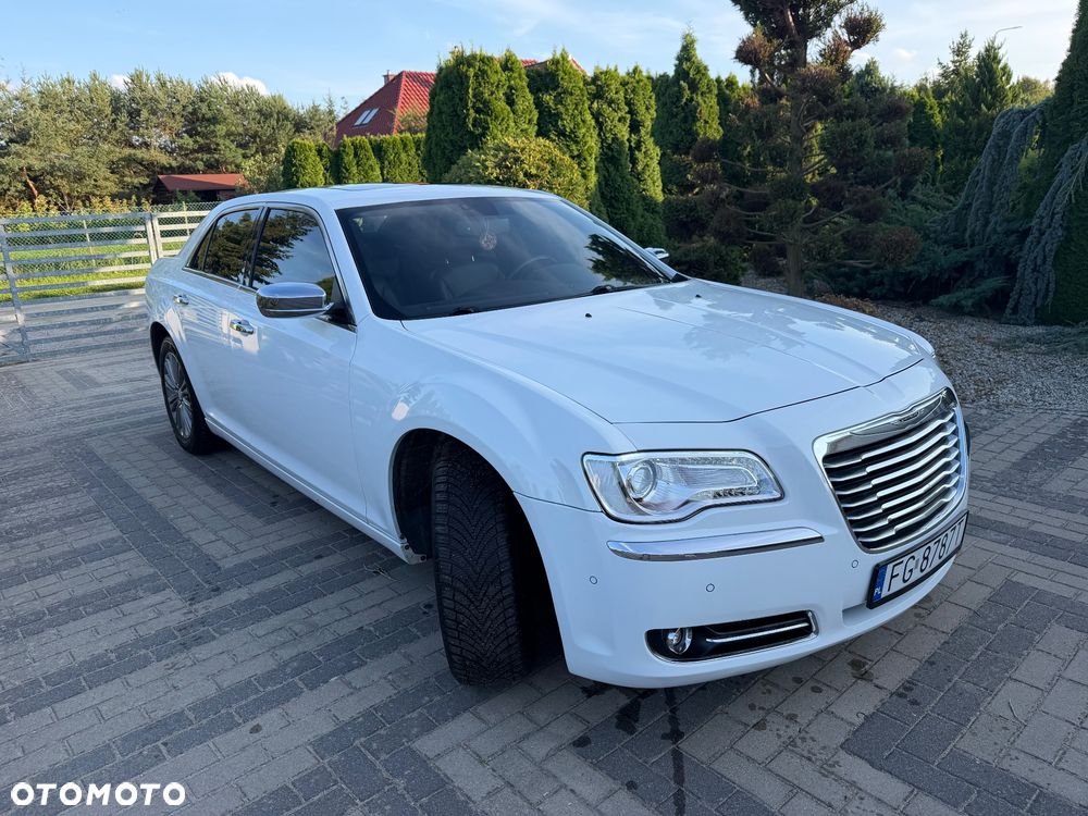 Chrysler 300C - 5
