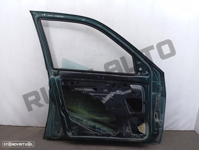 Porta Frente Esquerda  Seat Cordoba (6k) [1993_2002] - 2