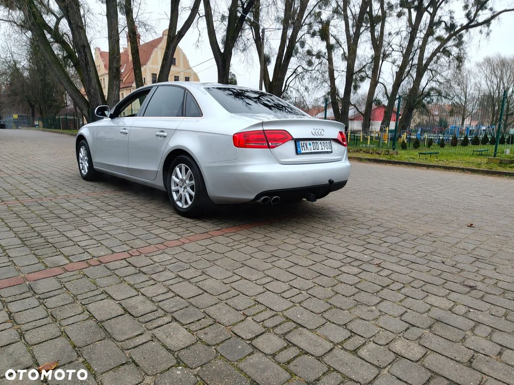 Audi A4 Limousine - 20