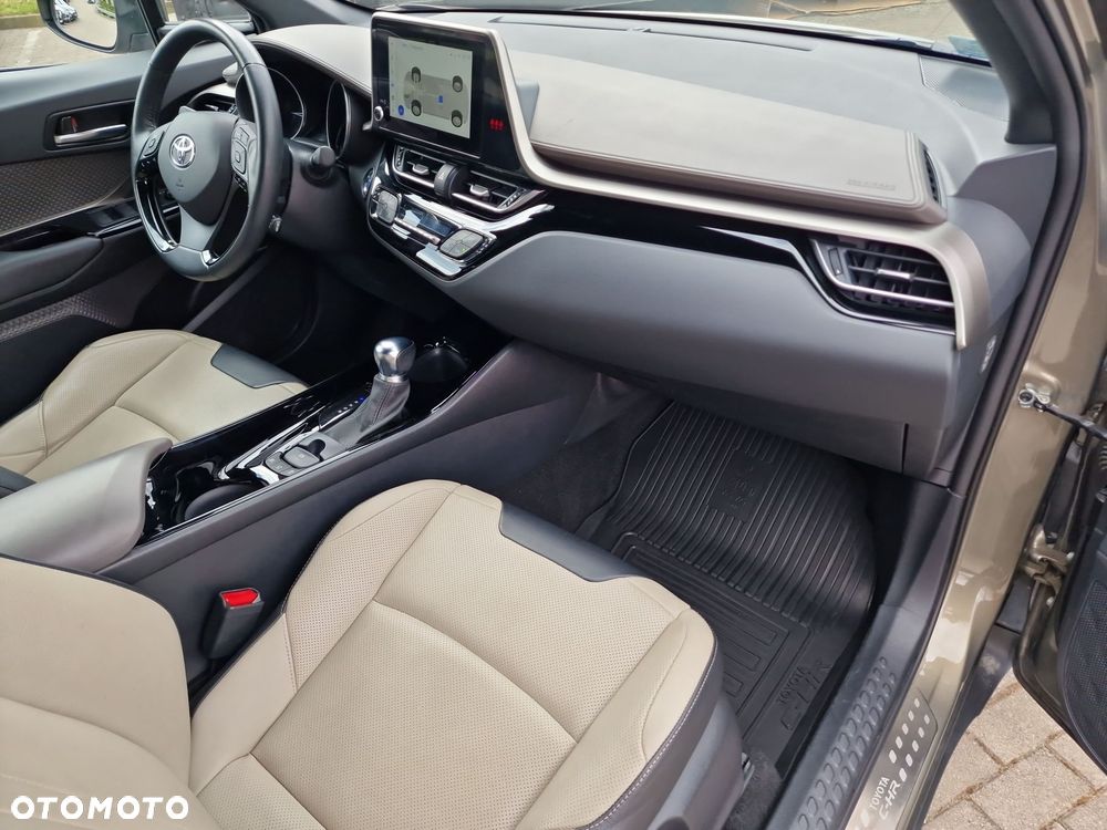 Toyota C-HR 1.8 Hybrid Executive - 17