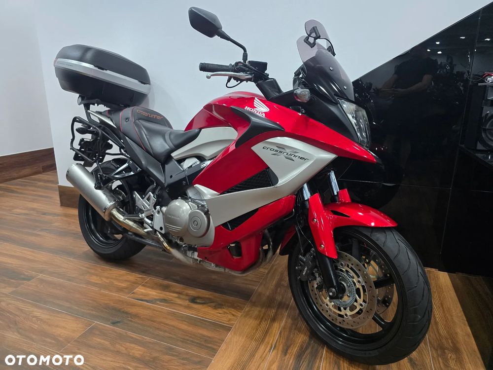 Honda VFR - 3