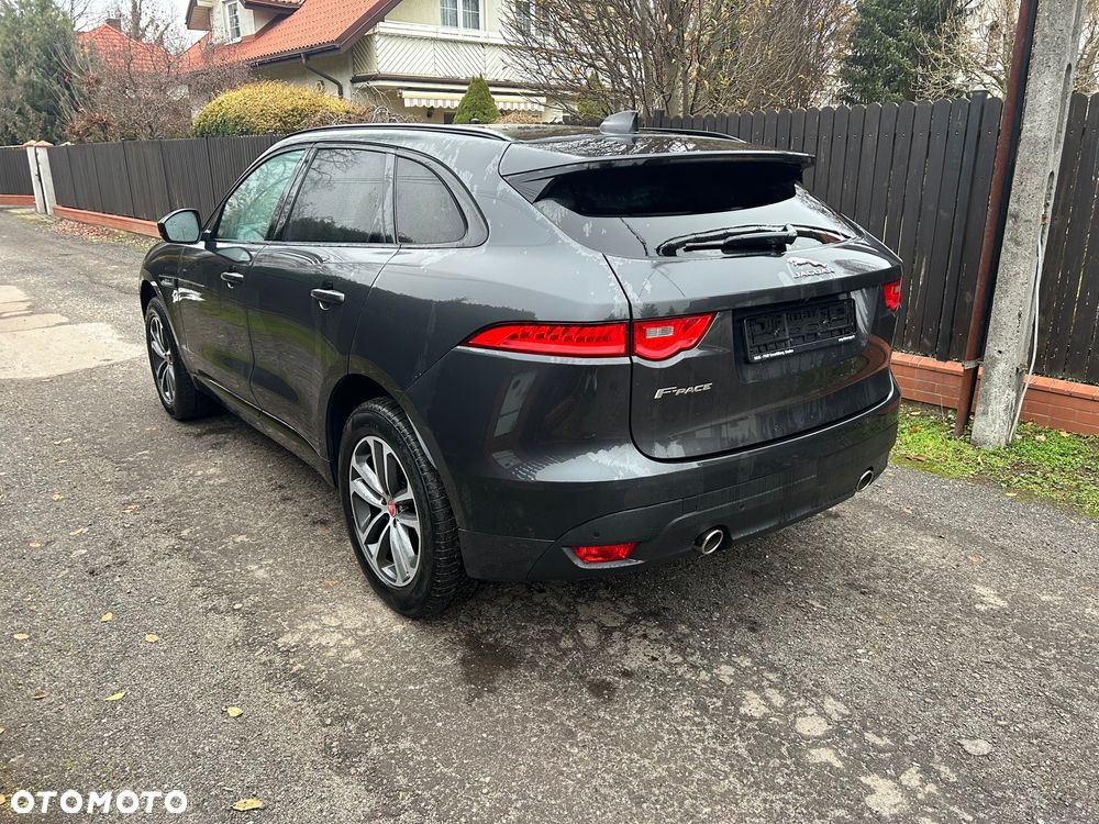 Jaguar F-Pace 2.0 i4P AWD R-Sport - 7