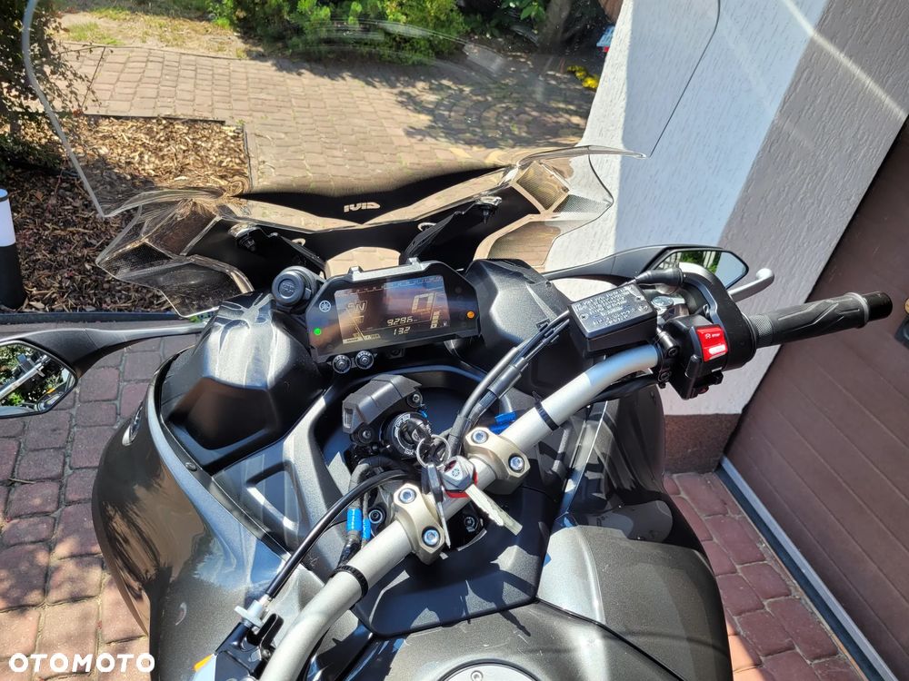 Yamaha NIKEN - 8