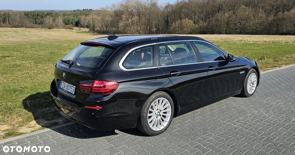 BMW Seria 5 520d xDrive - 4