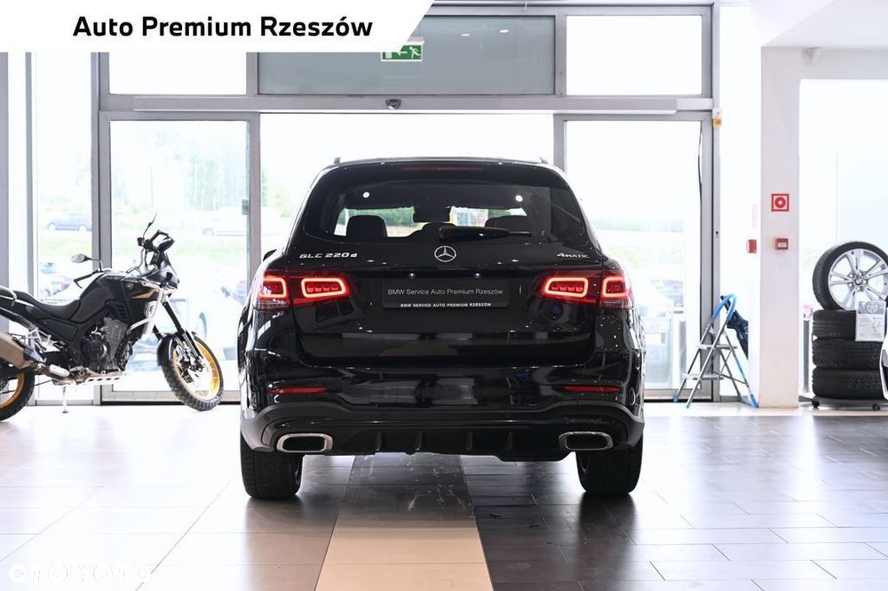 Mercedes-Benz GLC - 20