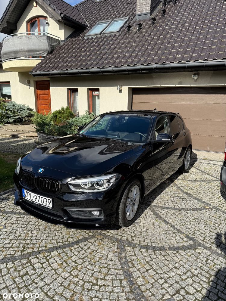 BMW Seria 1 120i - 2