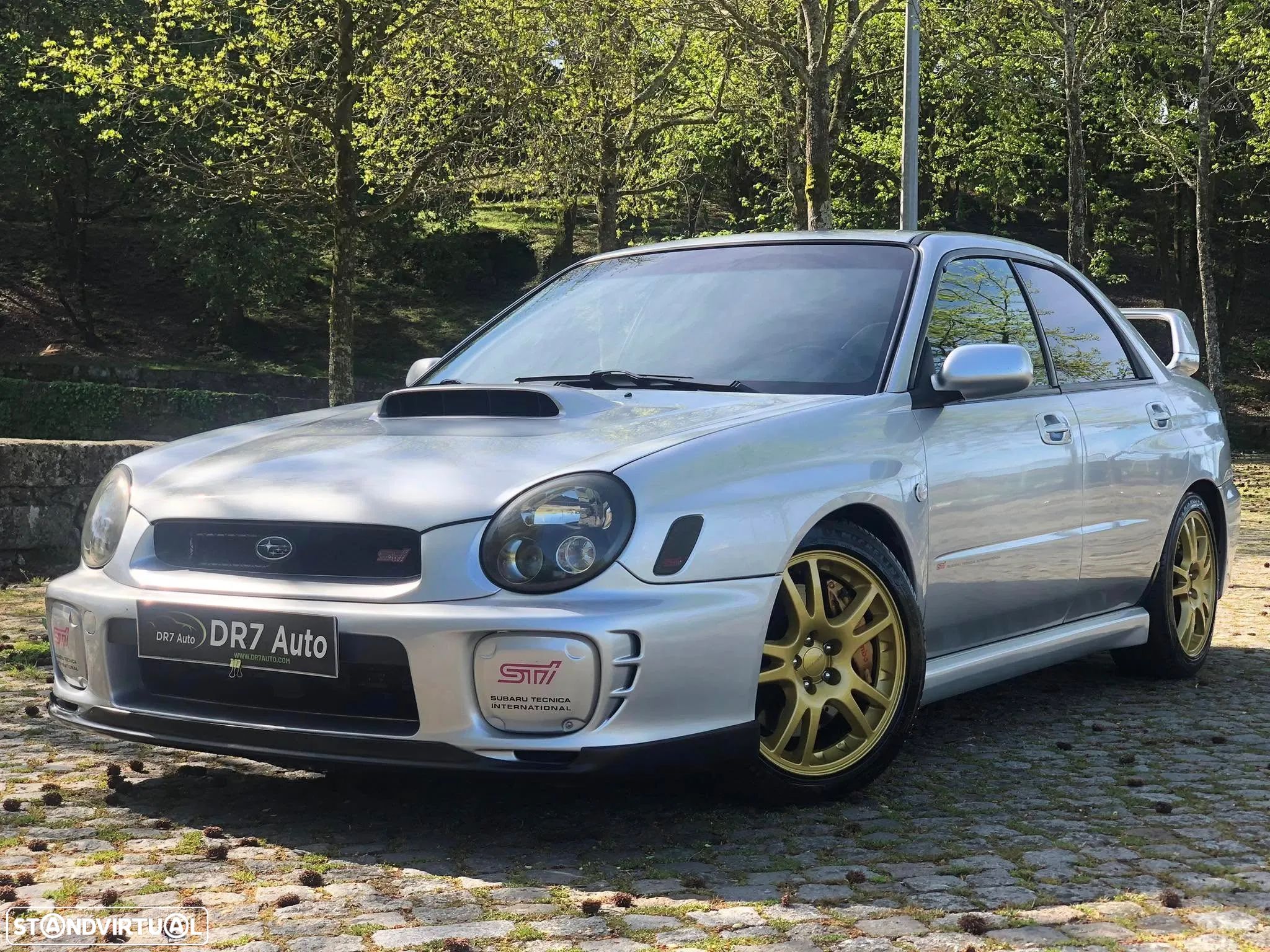 Subaru Impreza Sedan 2.0 WRX STi - 1