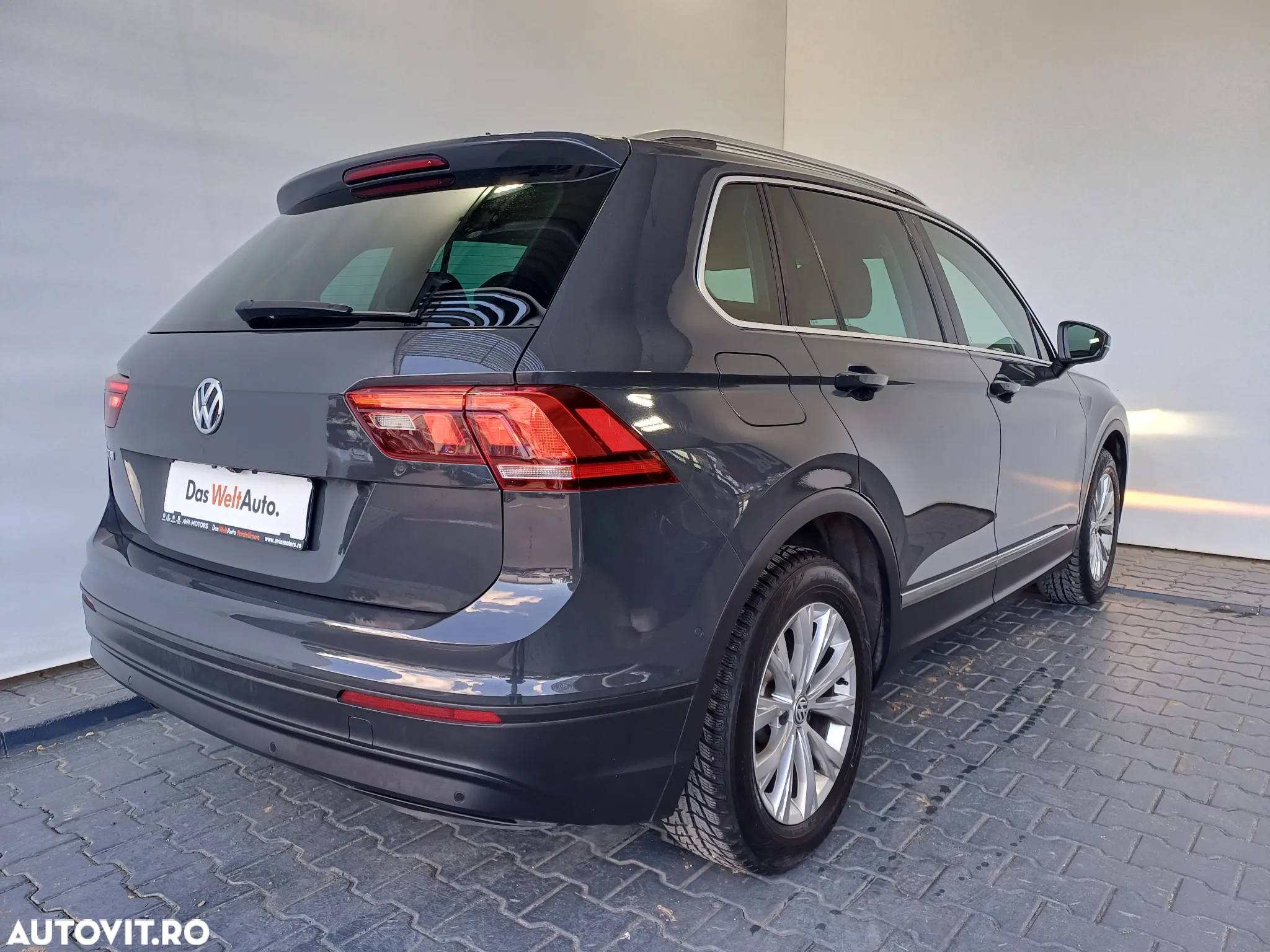 Volkswagen Tiguan 1.5 TSI ACT DSG Comfortline - 37