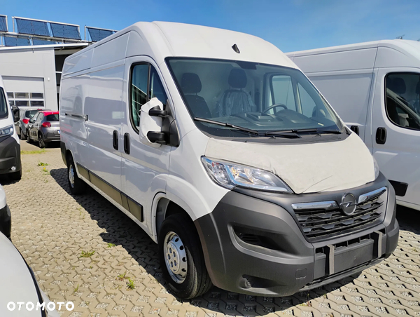 Opel movano