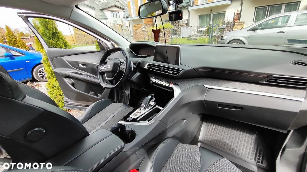 Peugeot 3008 1.5 BlueHDi Allure S&S EAT8 - 33