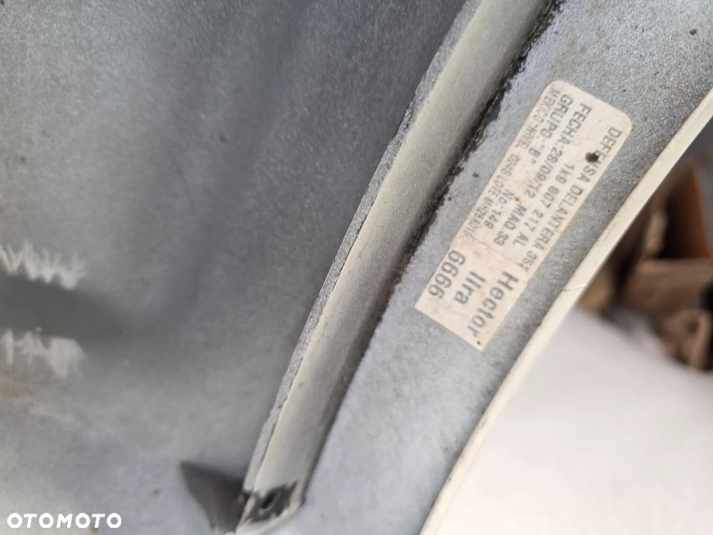VW GOLF VI 6 KOMBI 08- ZDERZAK PRZEDNI PRZÓD NA SPRYSKI + 6xPDC + KOMPLET KRATEK NR 1K9807221 , NR AUKCJI NZ1836 - 40