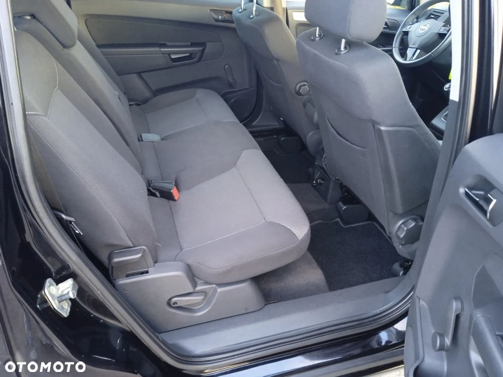 Opel Zafira 1.6 Enjoy - 6