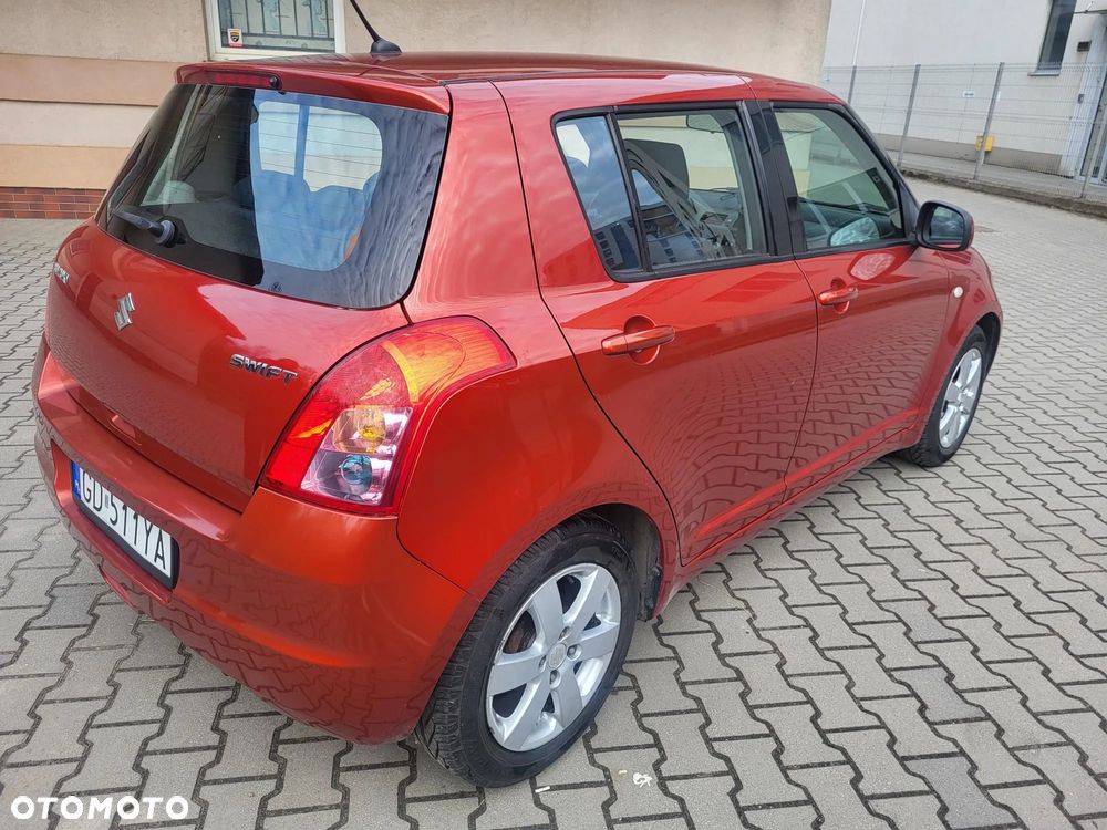 Suzuki Swift 1.3 GLX / Comfort - 12