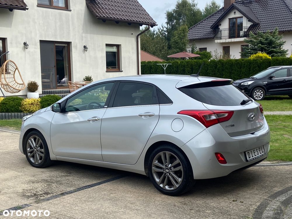 Hyundai i30 blue 1.6 CRDi DCT Passion - 7
