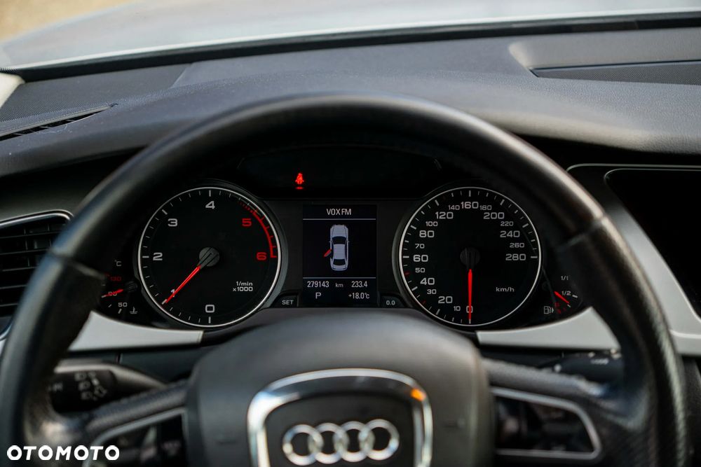 Audi A4 Avant 2.0 TDI Multitronic - 13