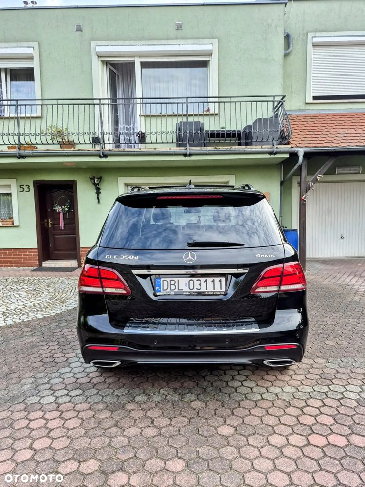 Mercedes-Benz GLE 350 d 4-Matic - 6