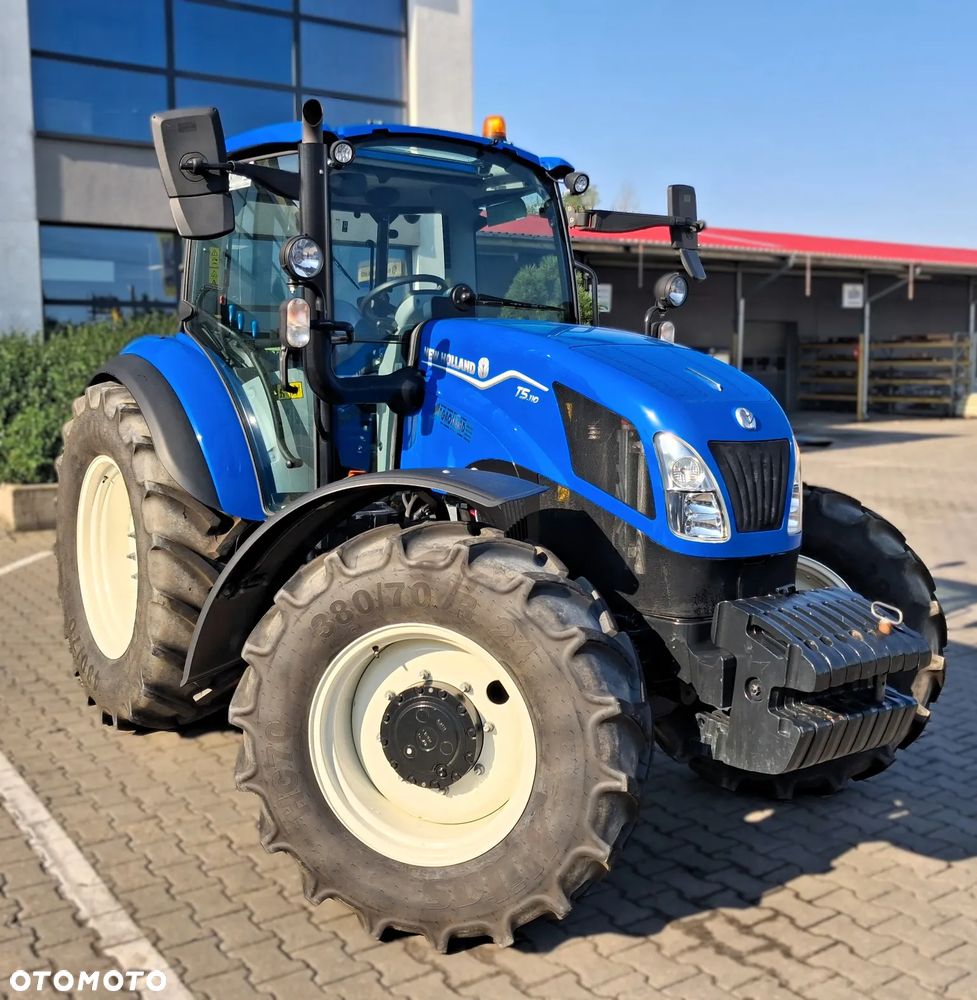 New Holland T5.110 Dual Command - 1