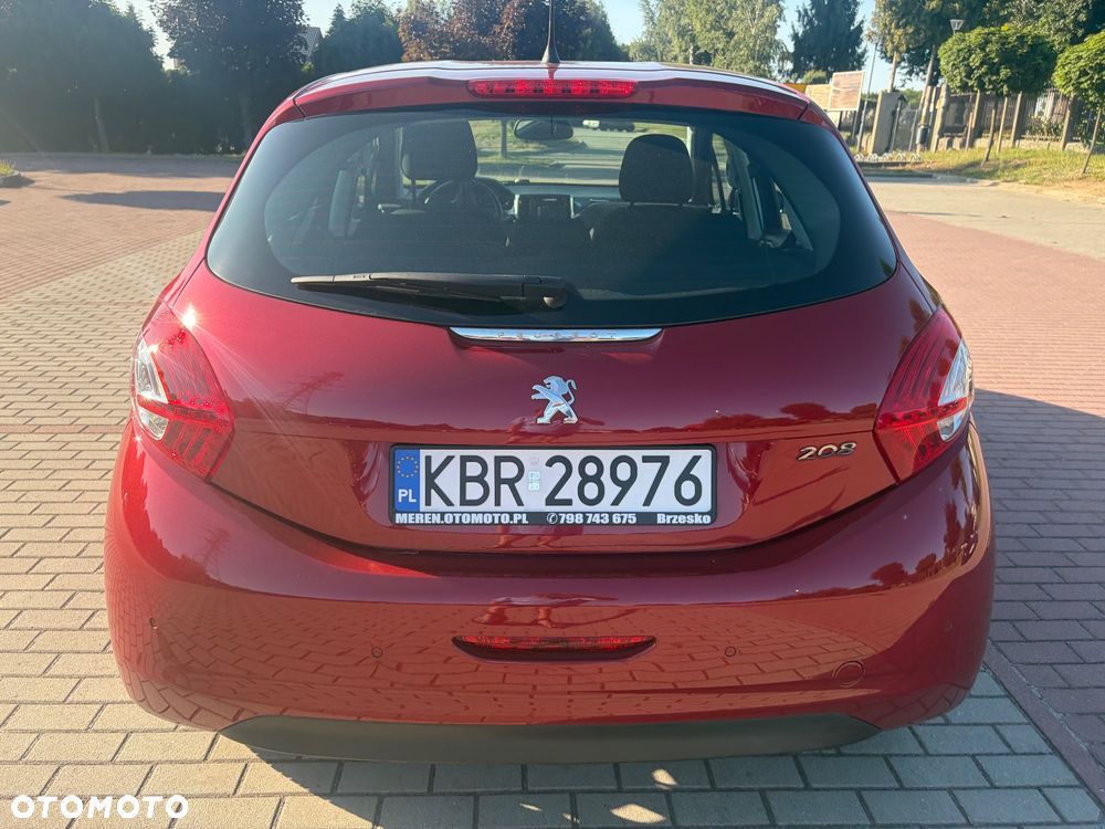 Peugeot 208 95 VTI Allure - 20