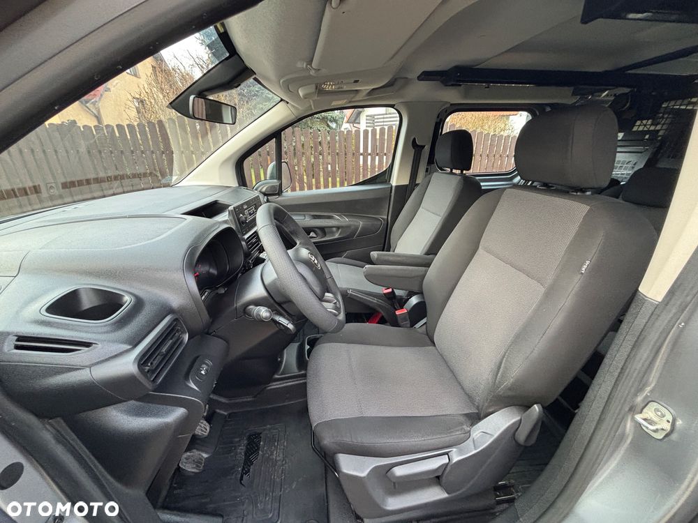 Toyota ProAce Kombi D-4D Medium 2,6t - 16