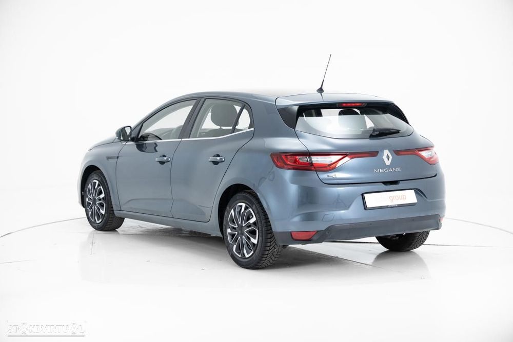 Renault Mégane - 5
