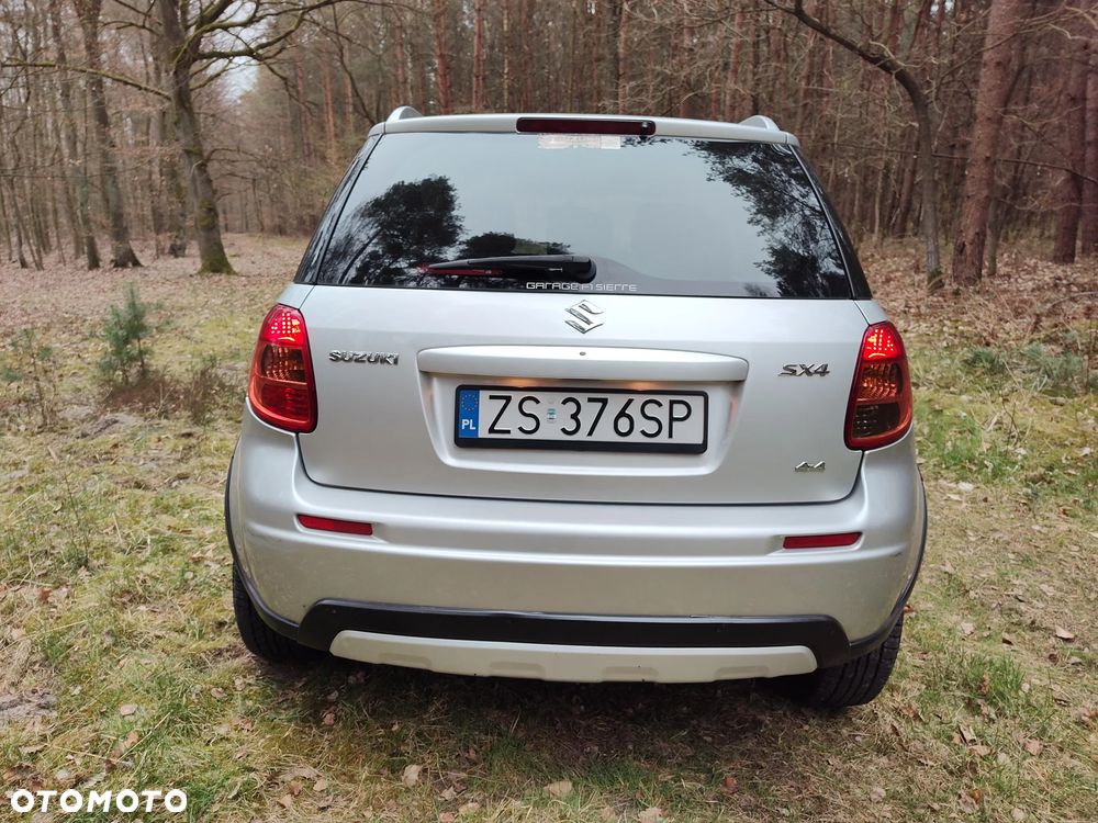 Suzuki SX4 1.6 Premium 4WD - 4