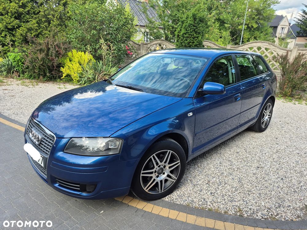 Audi A3 Sportback 1.9 TDI Ambiente - 2