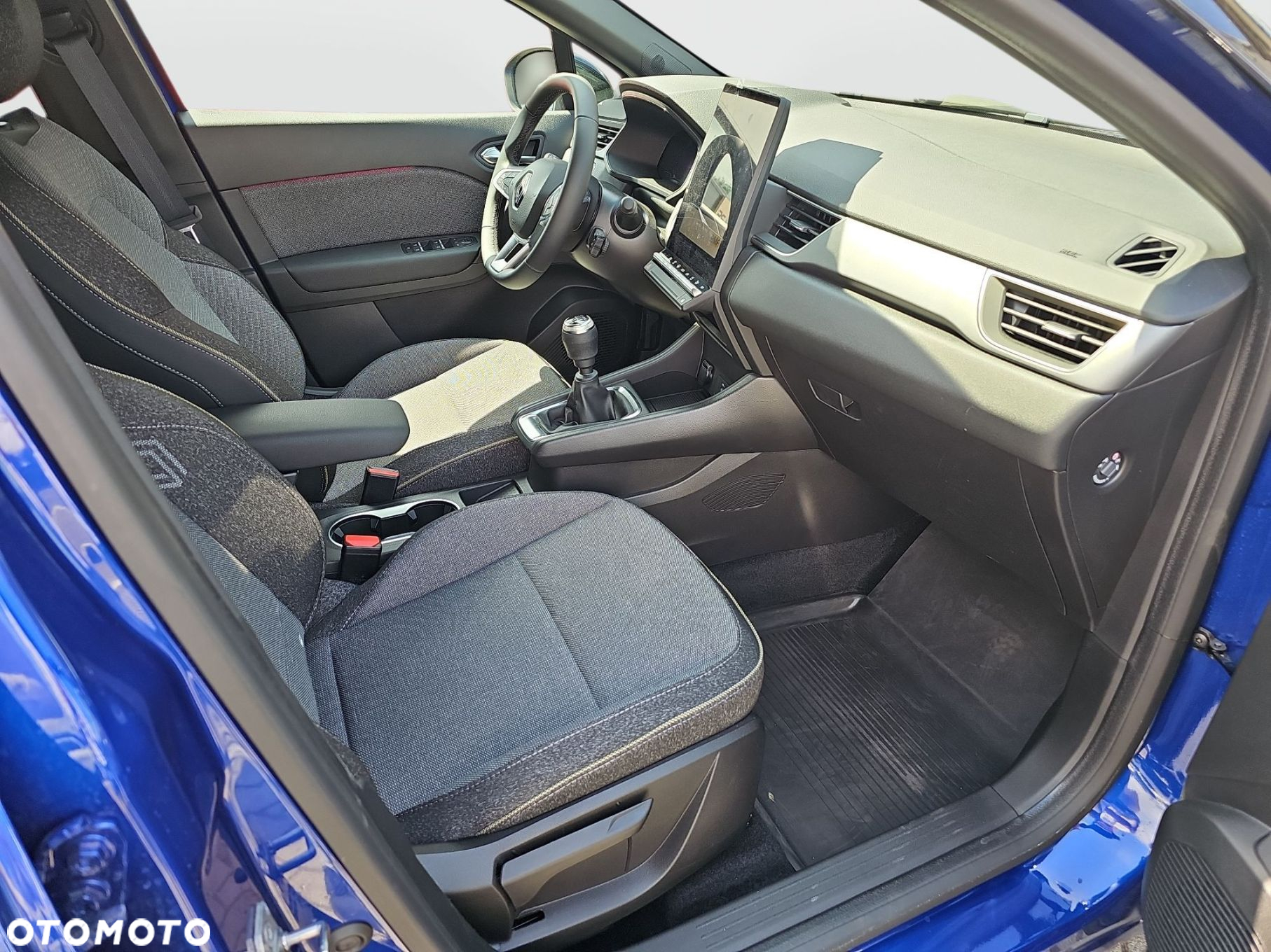Renault Captur - 12