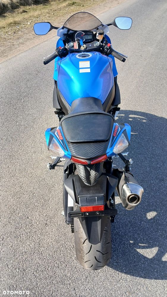 Suzuki GSX-R - 11