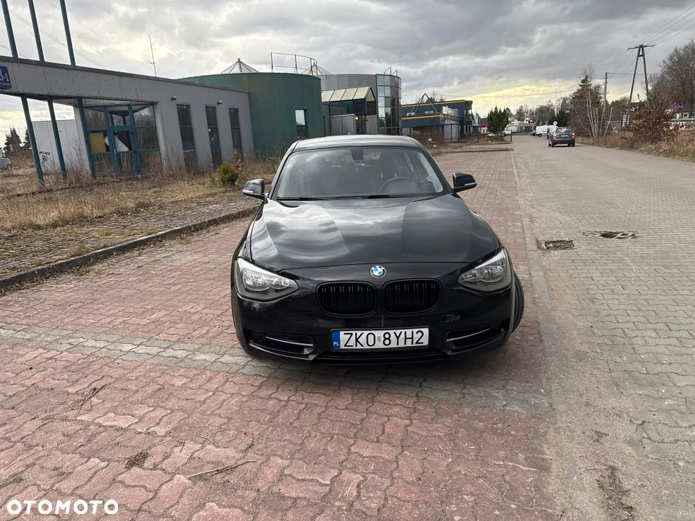 BMW Seria 1 114i Sport Line - 6