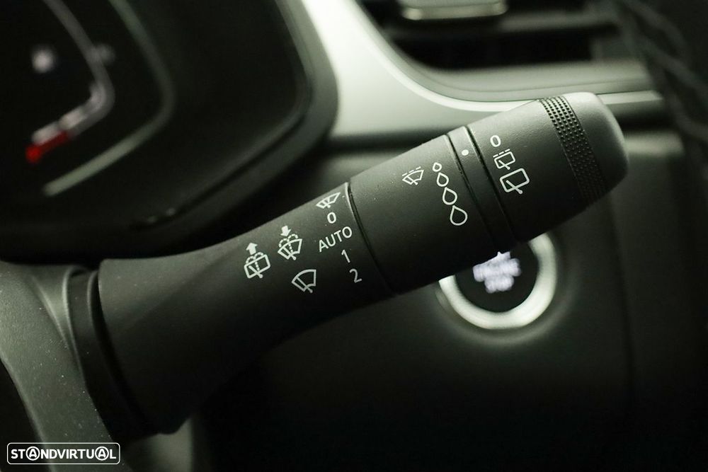 Renault Captur 1.0 TCe Techno Bi-Fuel - 17