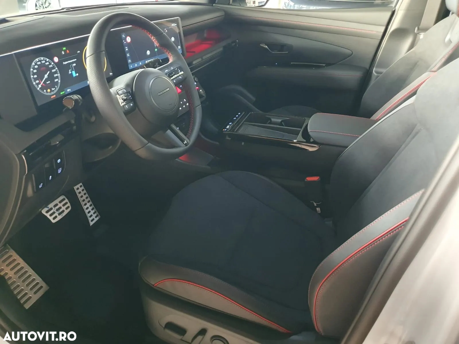 Hyundai Tucson - 8