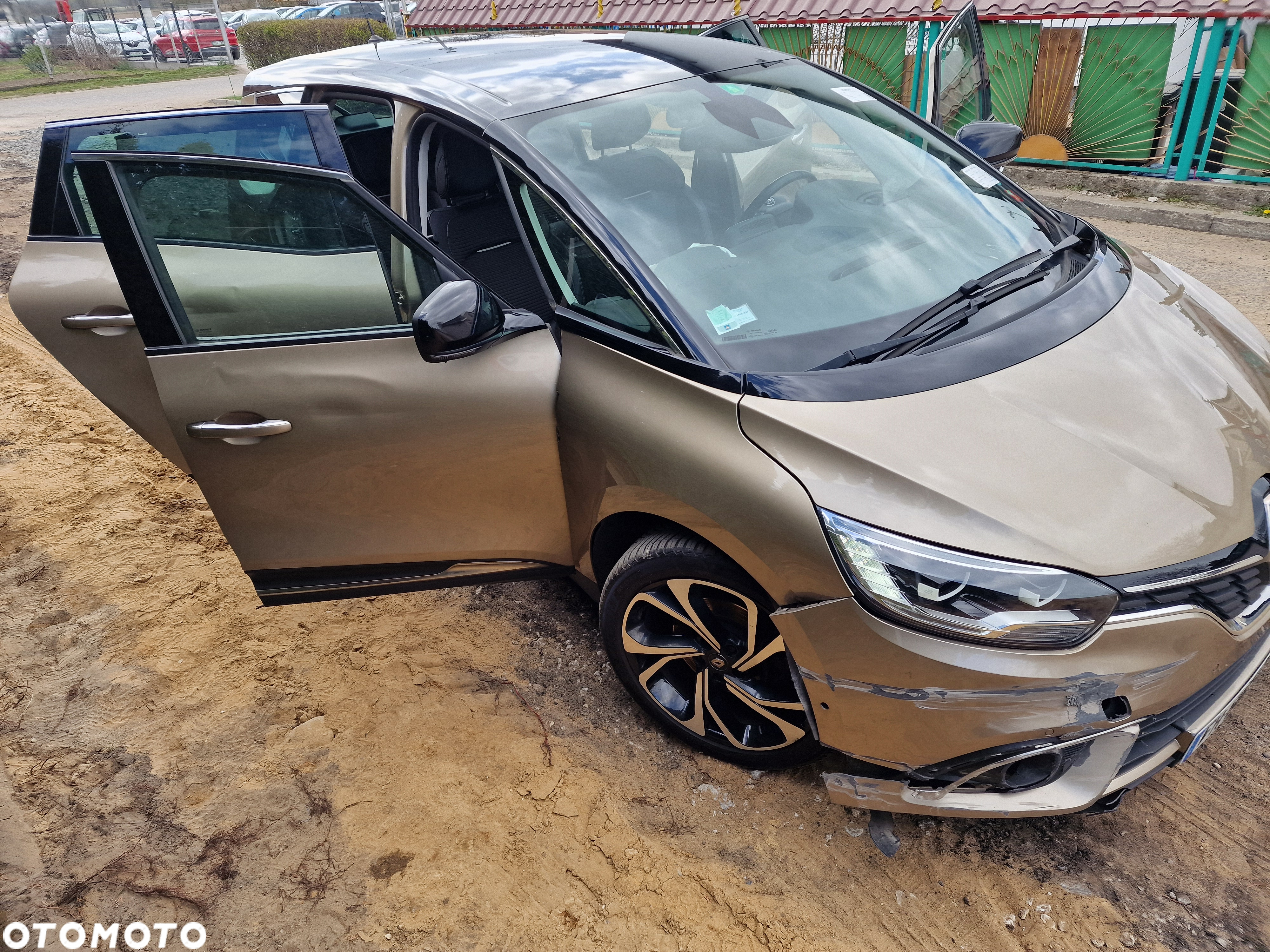Renault Grand Scenic TCe 160 GPF BOSE EDITION - 18
