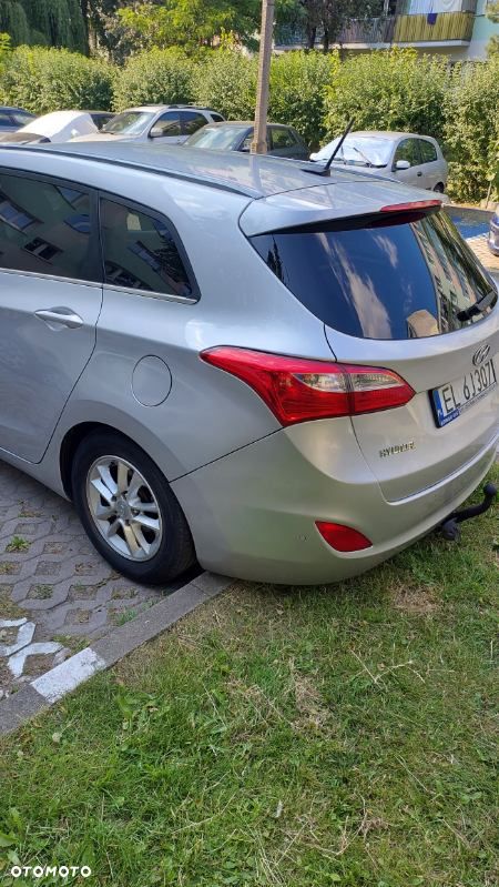 Hyundai i30 blue Kombi 1.6 GDi YES Silver - 7