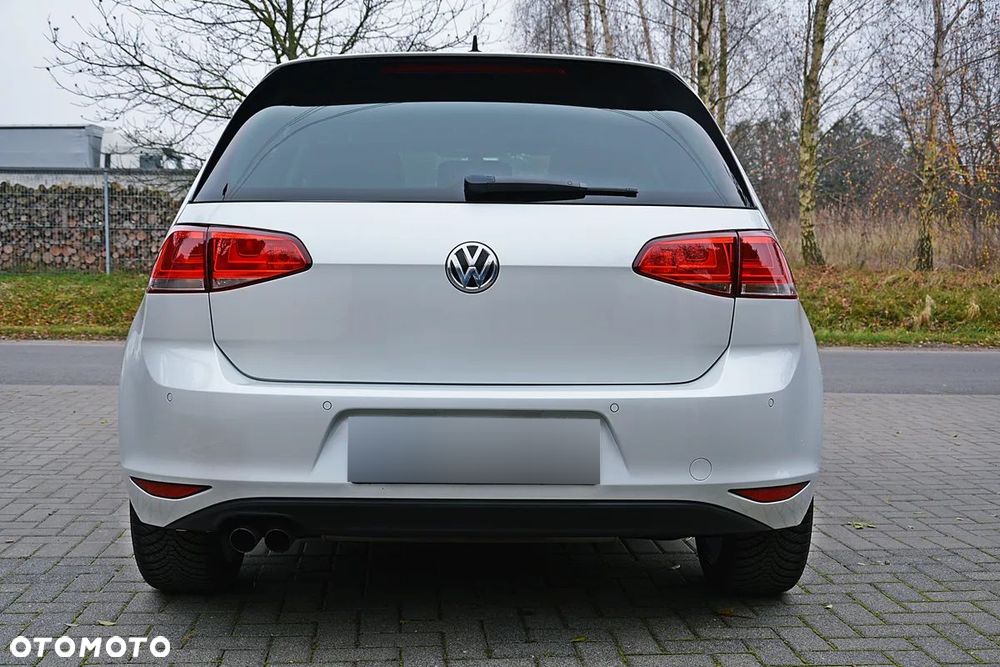 Volkswagen Golf - 13