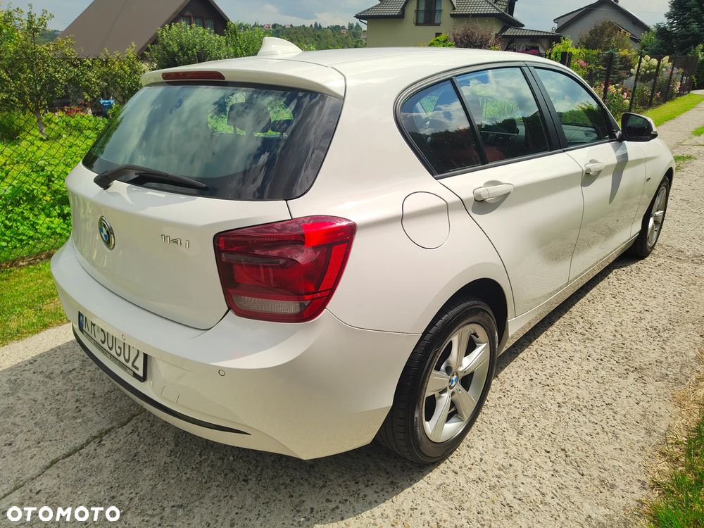 BMW Seria 1 114i Sport Line - 2