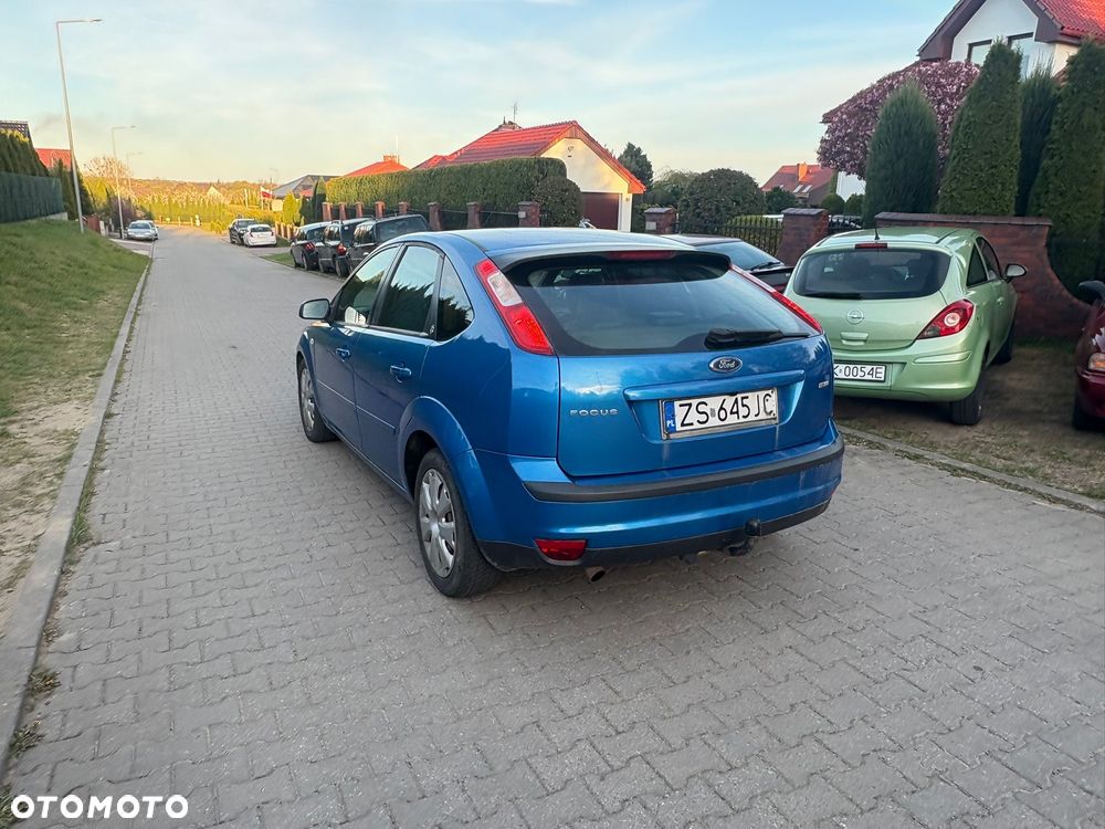 Ford Focus 2.0 TDCi DPF Style - 6