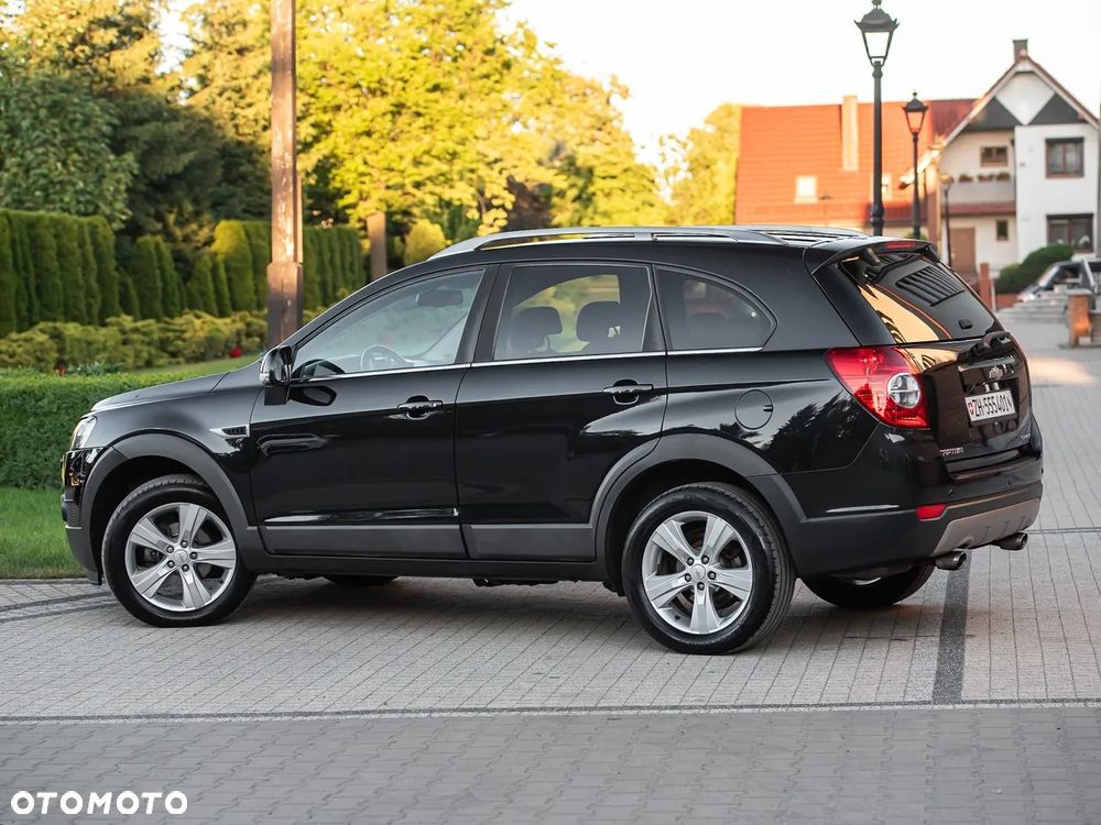 Chevrolet Captiva - 10