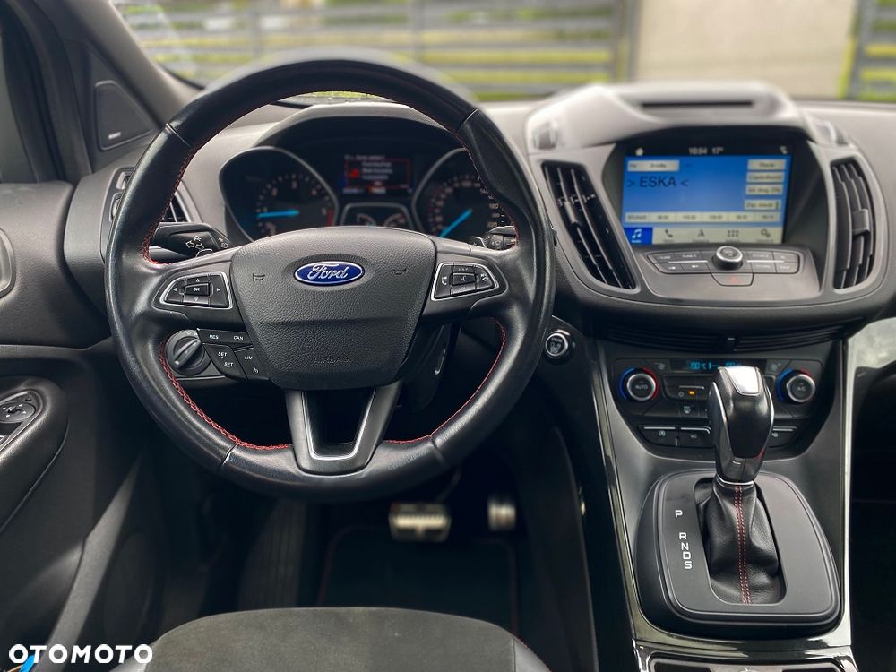 Ford Kuga 2.0 TDCi 4x4 ST-Line - 9