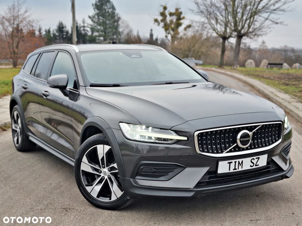 Volvo V60 Cross Country B4 D AWD Geartronic Pro - 5