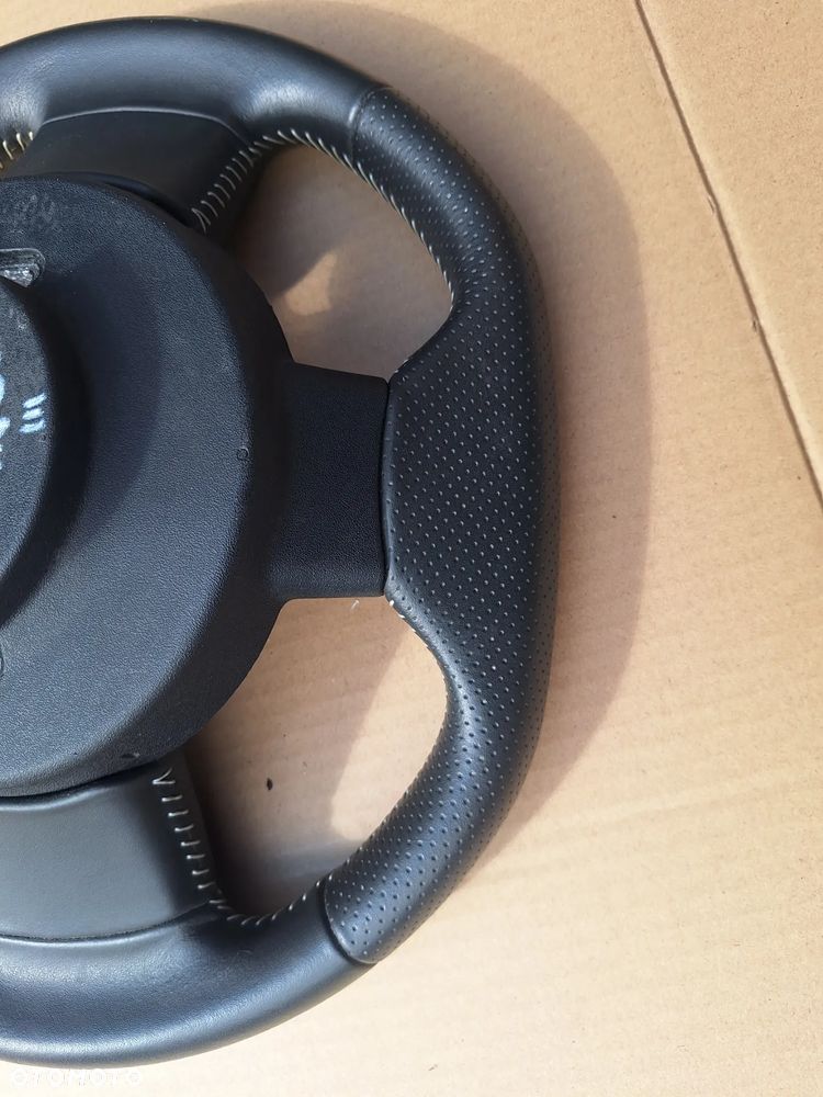 KIEROWNICA MULTIFUNKCYJNA RENAULT TWINGO III - 5