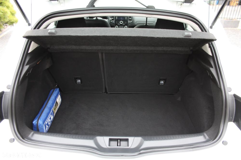 Renault Megane ENERGY TCe 100 LIMITED - 6