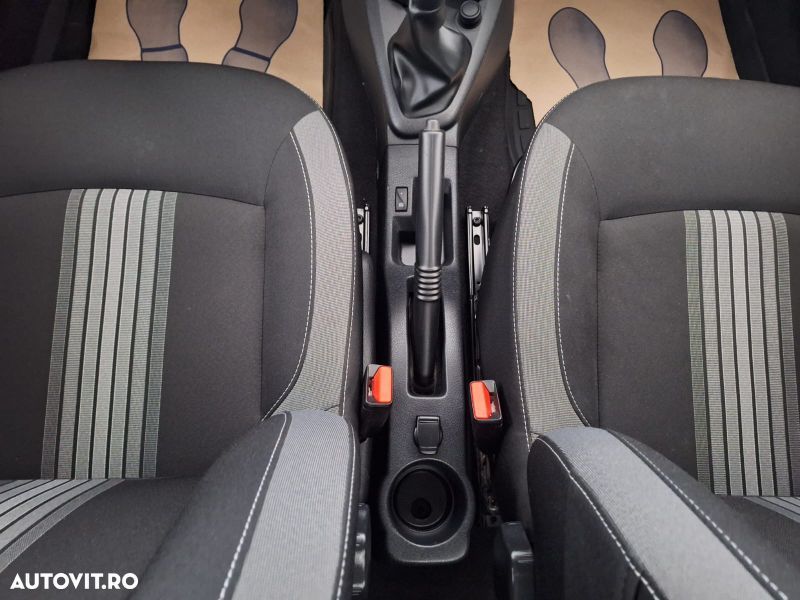 Dacia Logan 1.0 SCe Prestige - 18