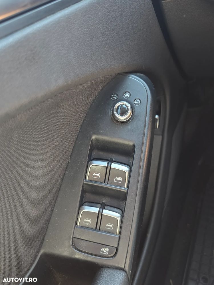 Audi A4 Avant 2.0 TDI Multitronic - 9