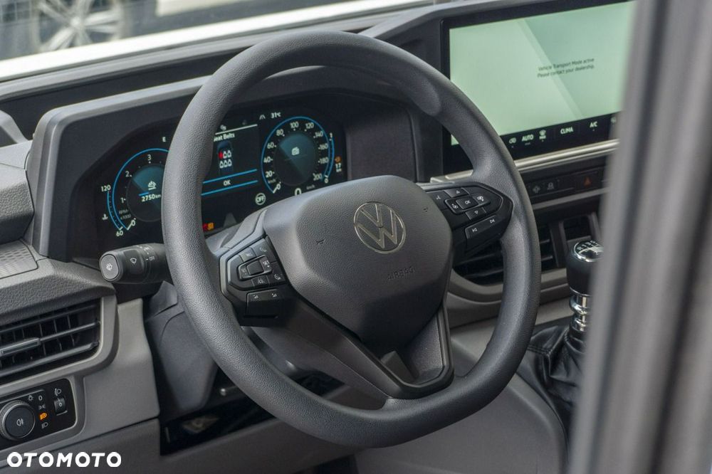 Volkswagen Transporter - 12